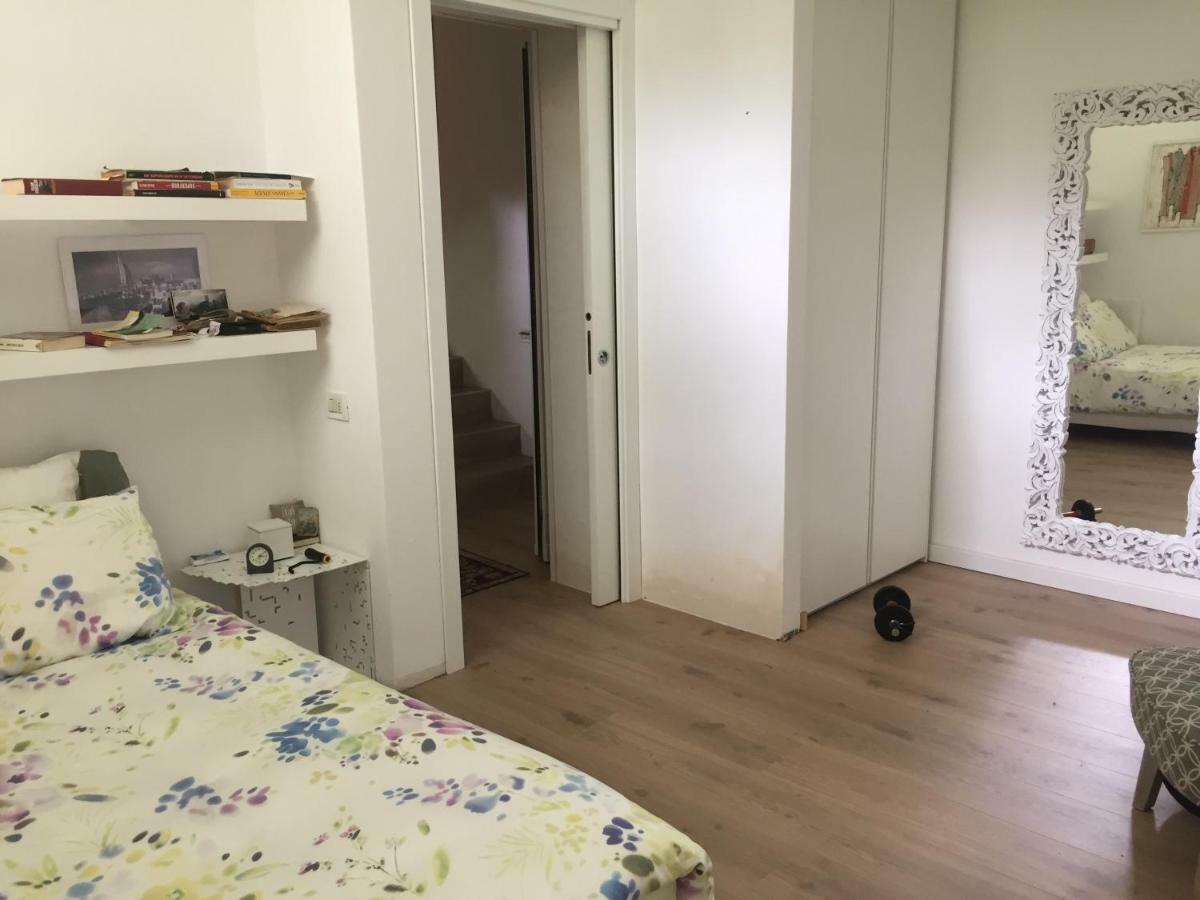 Villa Alice Lesa Exteriör bild